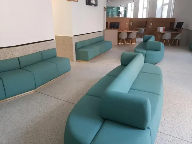 01-Uzletberendezes-Design-Asztalos